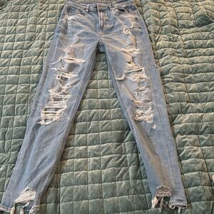 Super cool ripped jeans. Popular style with frayed bottoms and in Long too.